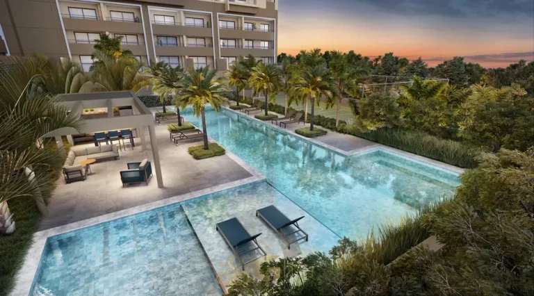 Complexo de piscinas com solário em apartamentos no bairro da Praça da Árvore, São Paulo