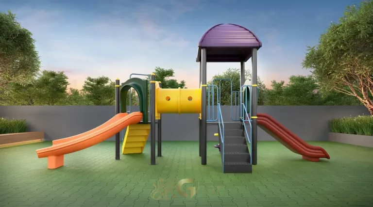Playground infantil ao ar livre em condomínio residencial no bairro do Brás, na Zona Leste de São Paulo