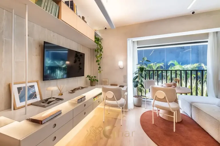 Varanda do studio em apartamentos no bairro de Pinheiros, São Paulo