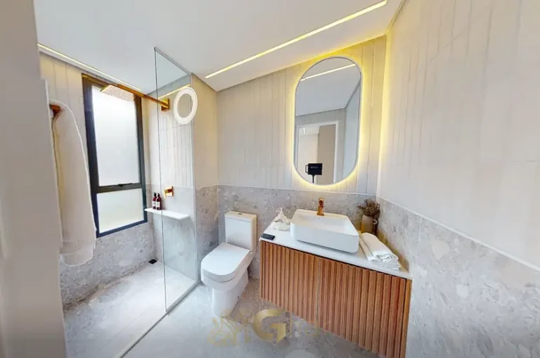 Banheiro do apartamento decorado em condomínio residencial no bairro da Vila Mariana, na Zona Sul de São Paulo