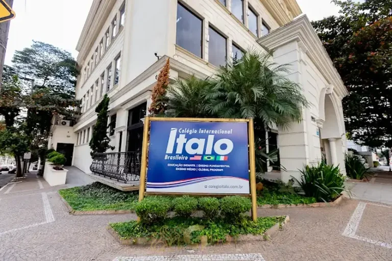 Escola em Moema – colégio bilíngue, Zona Sul de São Paulo