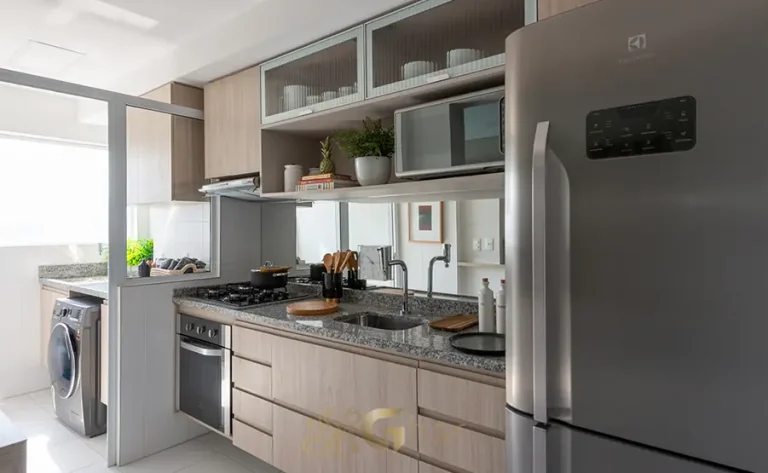 Cozinha do apartamento decorado de 72 m² em condomínio residencial no bairro do Morumbi, na Zona Sul de São Paulo