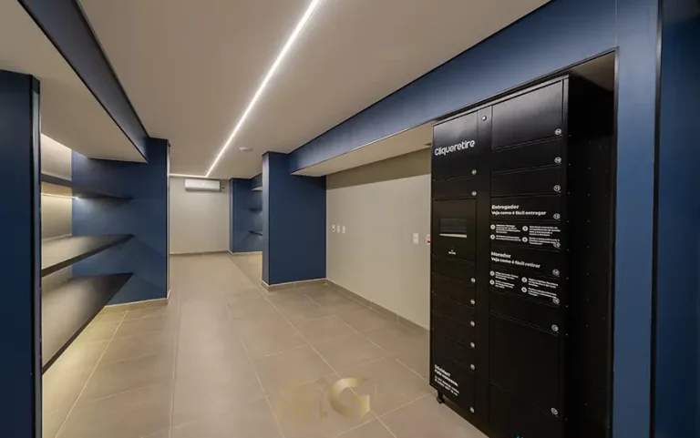 Espaço de conveniência para entregas em apartamentos no bairro do Butantã, São Paulo