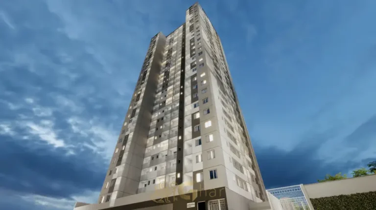 A fachada iluminada em apartamentos no bairro da Vila Prudente, São Paulo