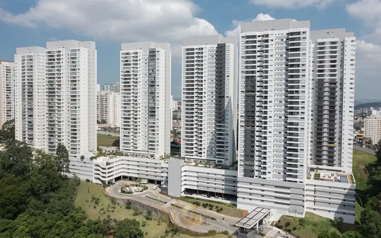 Fachada moderna do condomínio Monumento SP - 2ª Fase no bairro do Morumbi, São Paulo