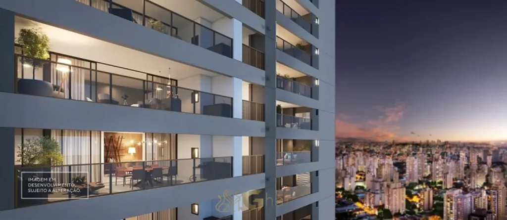 Fachada com varandas em apartamentos no bairro de Perdizes, São Paulo