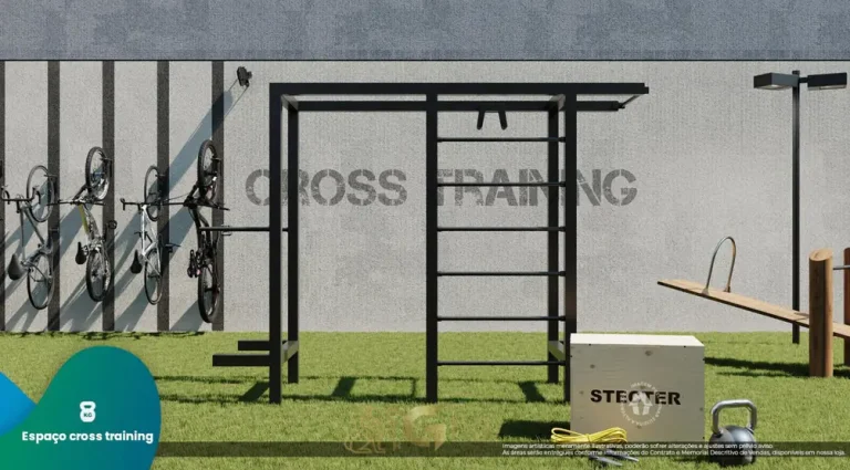 Espaço fitness externo (cross training) em condomínio residencial no bairro do Cangaíba, na Zona Leste de São Paulo