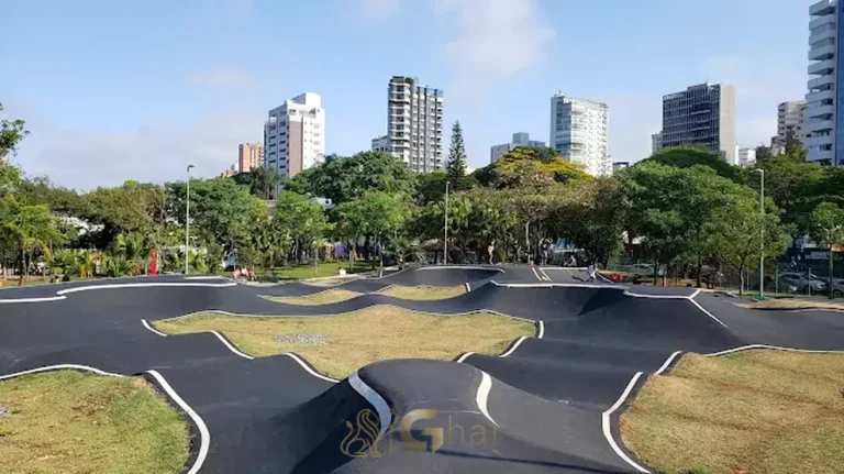Pista do Parque das Bicicletas no bairro em Moema, região Zona Sul de São Paulo
