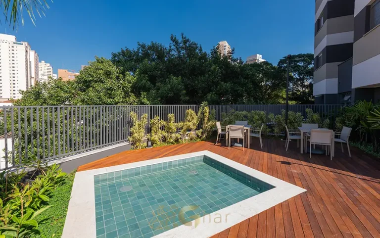 Piscina infantil em apartamentos no bairro da Pompéia, São Paulo