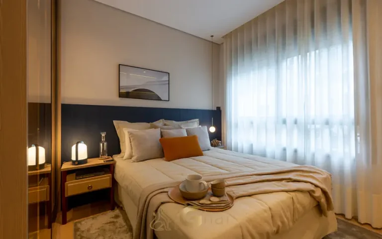 Quarto do apartamento decorado em condomínio residencial no bairro do Ibirapuera, na Zona Sul de São Paulo