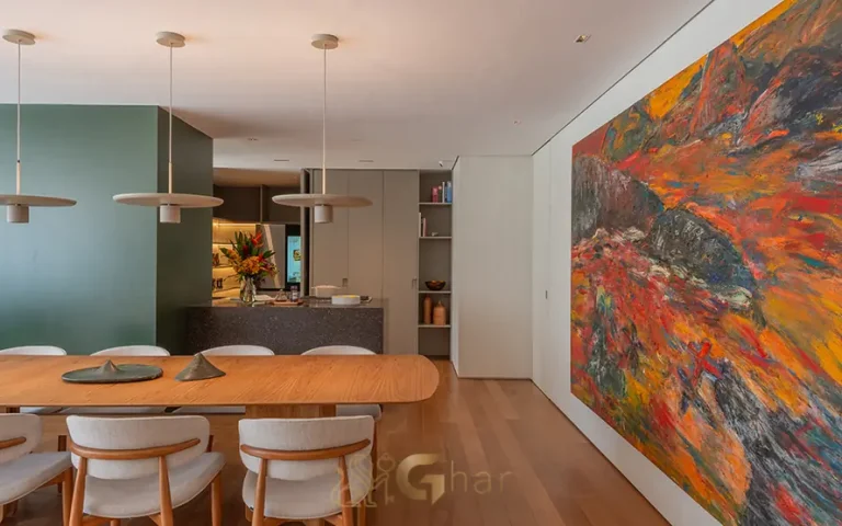 A sala de jantar do apartamento decorado em apartamentos no bairro da Cidade Jardim, São Paulo