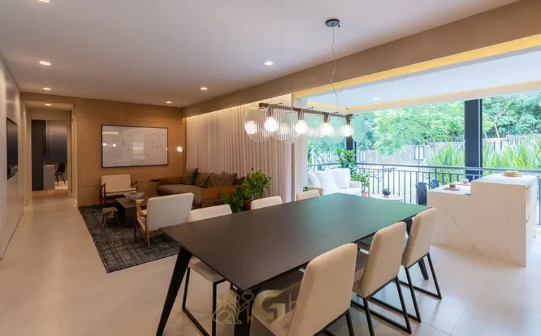 Sala de jantar do apartamento decorado de 129 m² em condomínio residencial no bairro do Morumbi, na Zona Sul de São Paulo