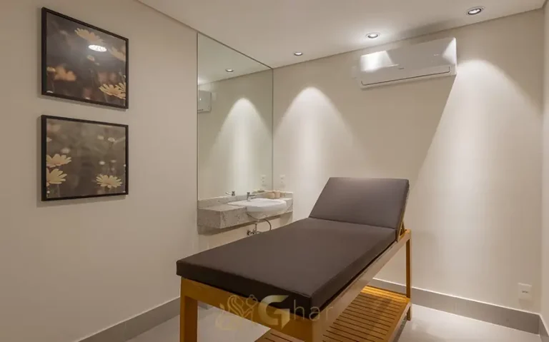 Sala de massagem em apartamentos no bairro do Morumbi, São Paulo