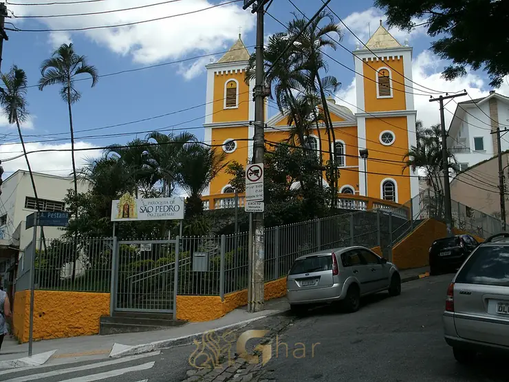 Bairro do Tremembé – ruas residenciais e igreja tradicional na região zona norte de São Paulo