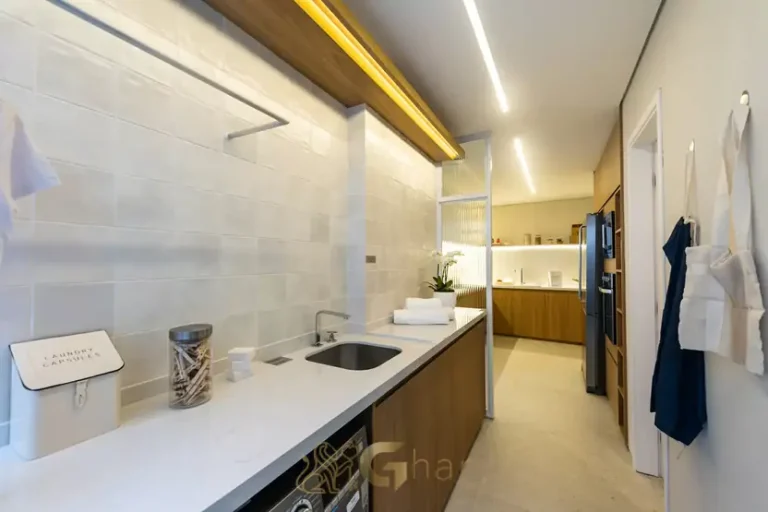 Área de serviço do apartamento decorado do condomínio Moema Signature by You,inc no bairro de Moema, São Paulo