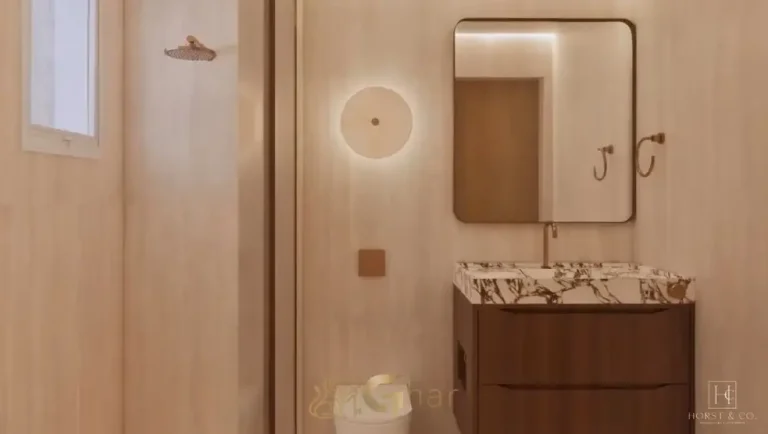 Banheiro do apartamento decorado em condomínio residencial no bairro de Moema, na Zona Sul de São Paulo