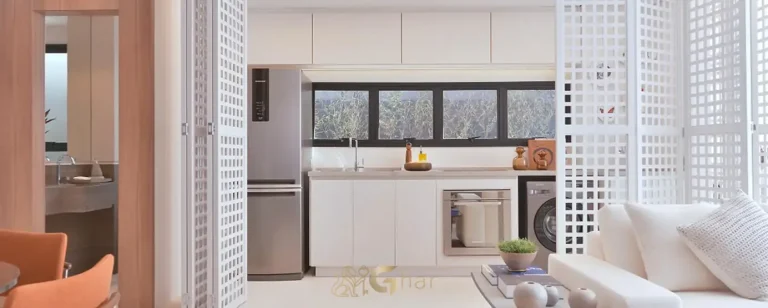 Cozinha do apartamento decorado em condomínio residencial no bairro de Moema, na Zona Sul de São Paulo