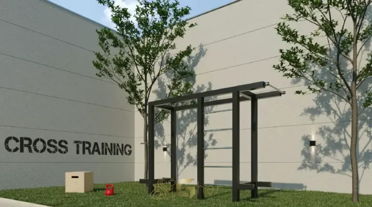 Espaço fitness externo em condomínio residencial no bairro do Sacomã, na Zona Sul de São Paulo