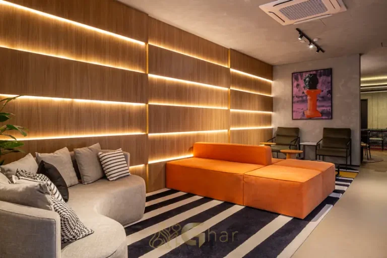 Lounge social em condomínio residencial no bairro de Moema, na Zona Sul de São Paulo