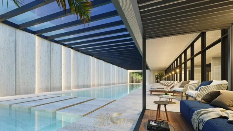 Piscina coberta com teto retrátil em condomínio residencial no bairro de Moema, na Zona Sul de São Paulo