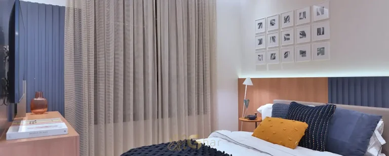 Quarto do apartamento decorado em condomínio residencial no bairro de Moema, na Zona Sul de São Paulo