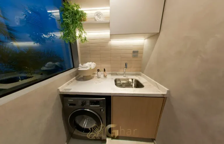 Área de serviço do apartamento decorado em condomínio residencial no bairro do Brooklin, na Zona Sul de São Paulo