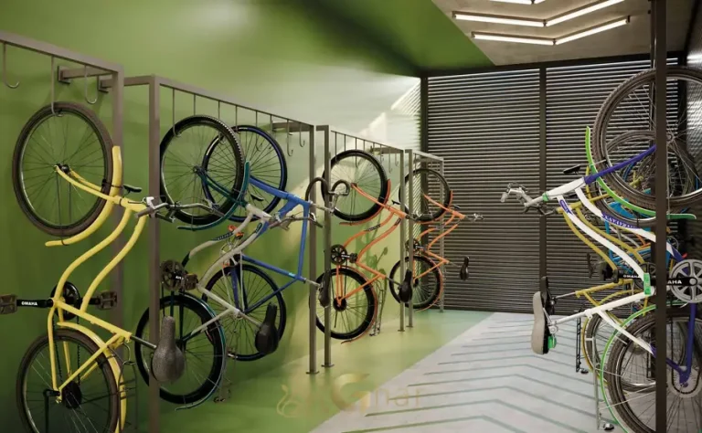 Bicicletário para moradores em condomínio residencial no bairro do Brooklin, na Zona Sul de São Paulo