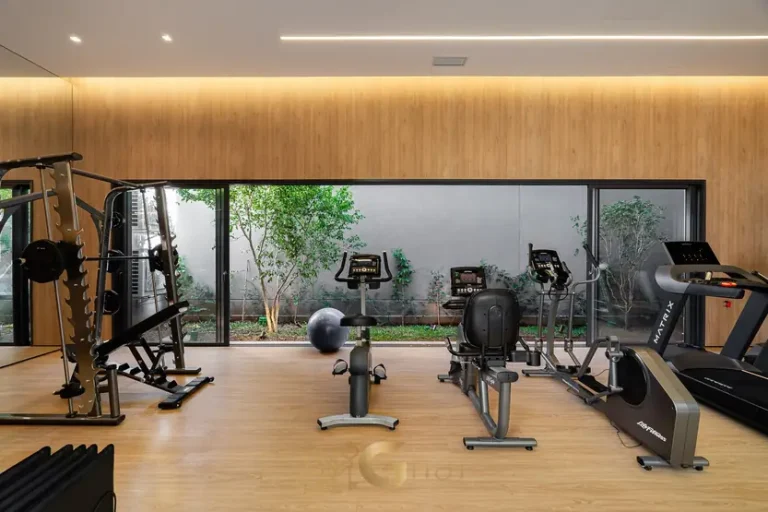 Espaço fitness climatizado em condomínio residencial no Brooklin Zona Sul de São Paulo