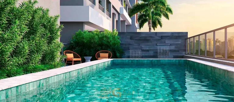 Piscina de lazer do condomínio em apartamentos no bairro da Vila Clementino, São Paulo