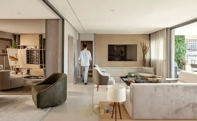 Sala ampla do apartamento decorado do condomínio Infinity Brooklin no bairro do Brooklin em São Paulo